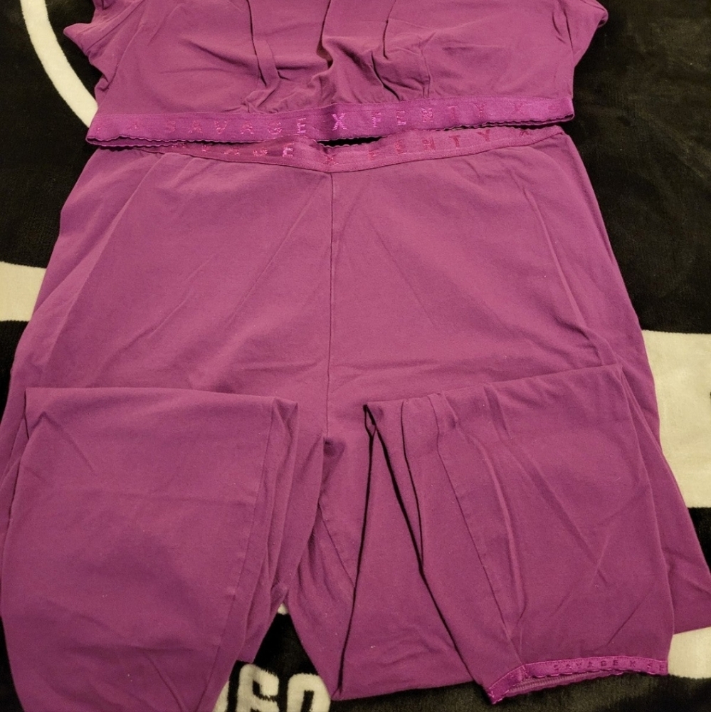 Savage x fenty sleep set.